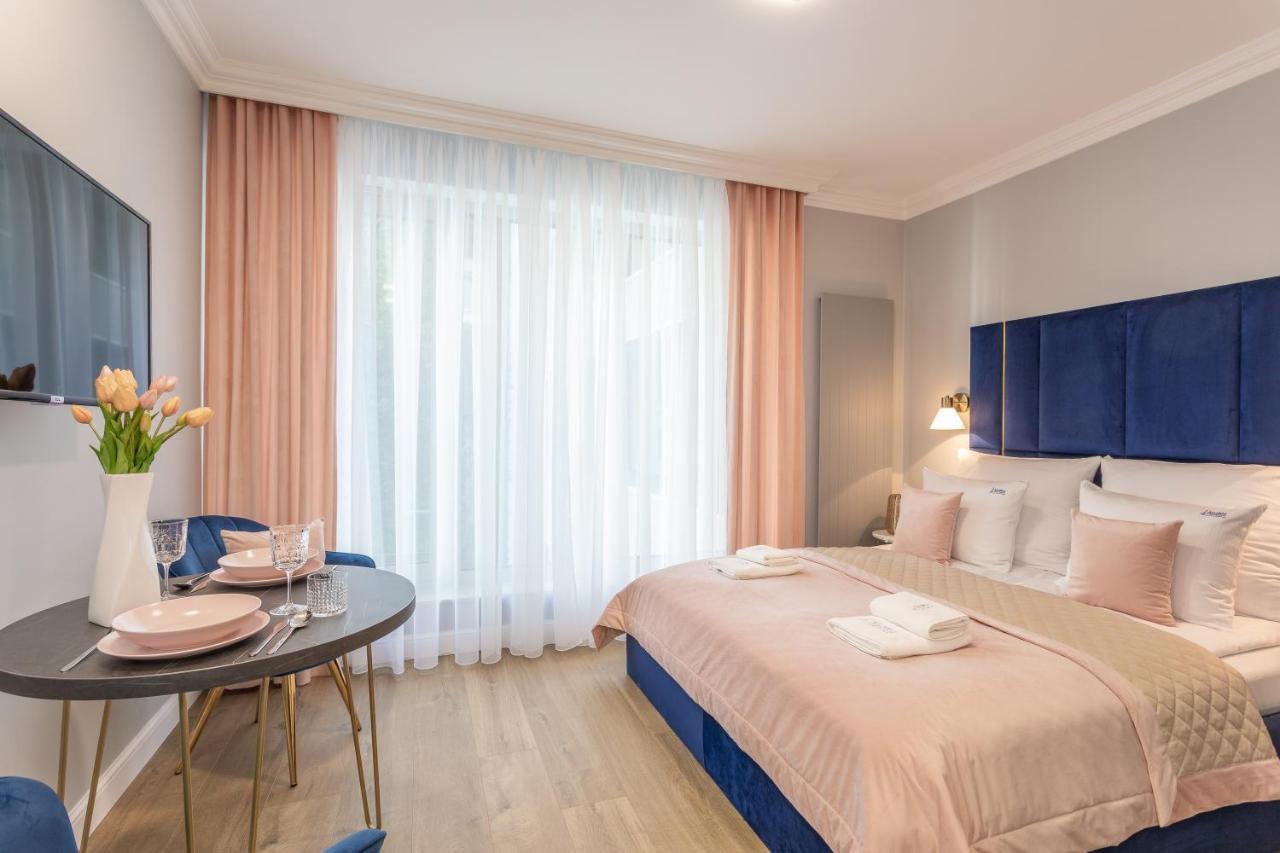 Apartpark - Ambria Apartments Świnoujście Buitenkant foto